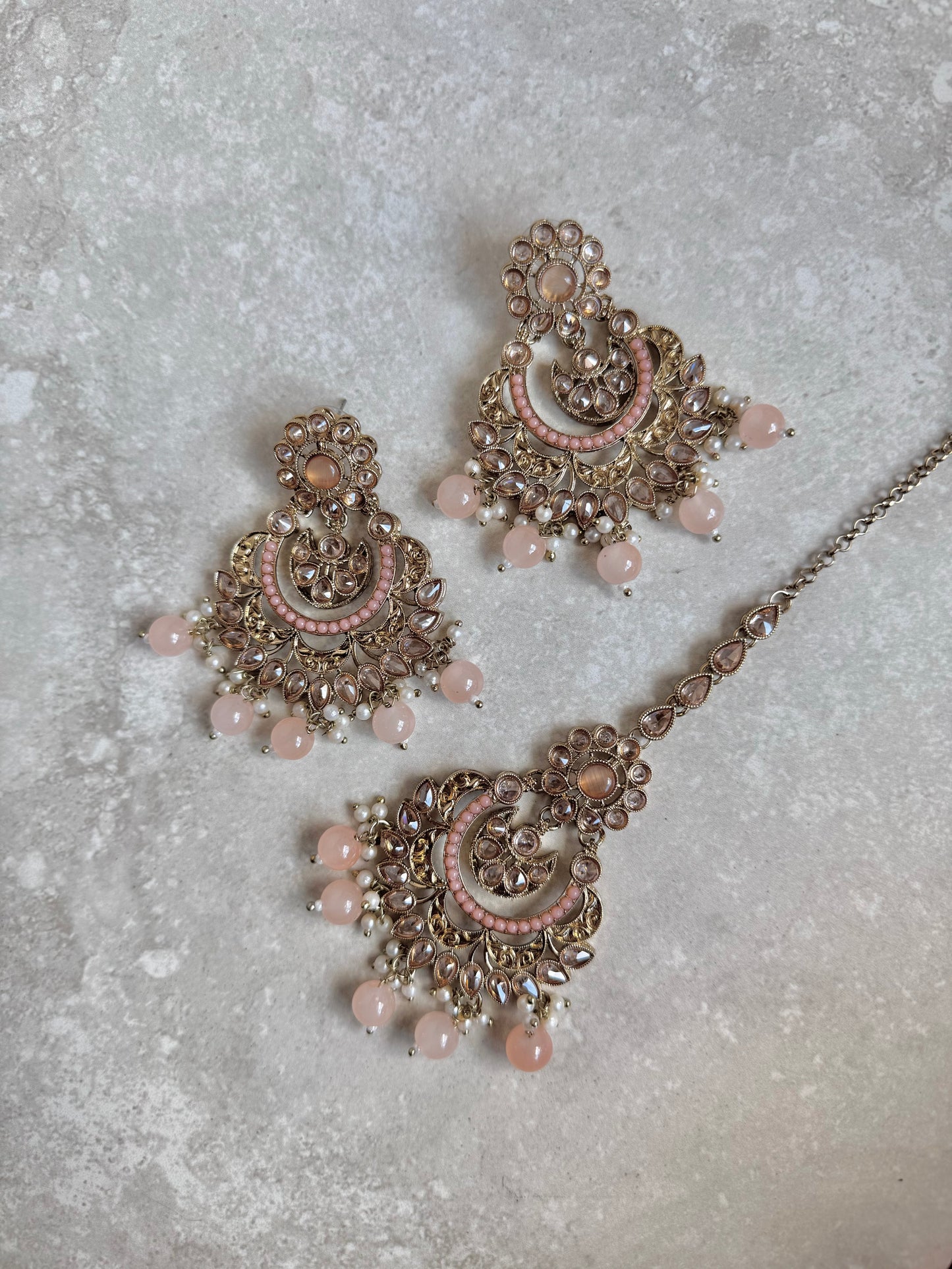 Neelum Choker Set - Peach