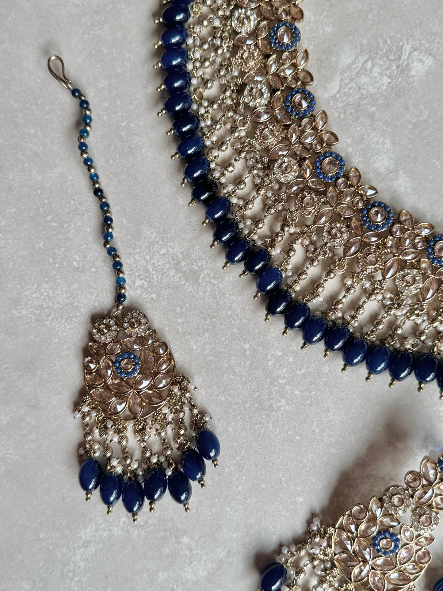 Mahiya Necklace Set - Navy Blue