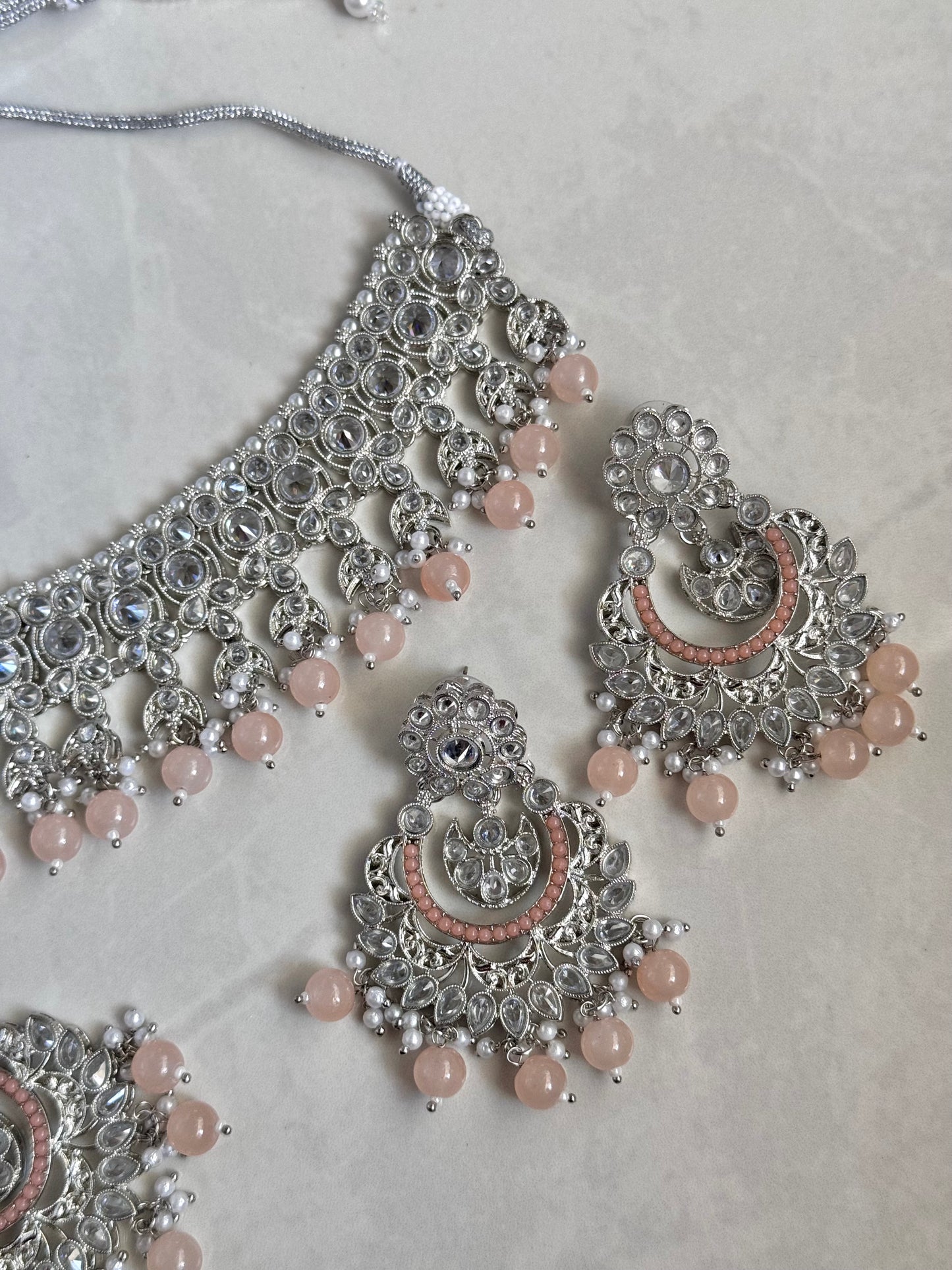 Neelum Choker Set - Silver/Peach