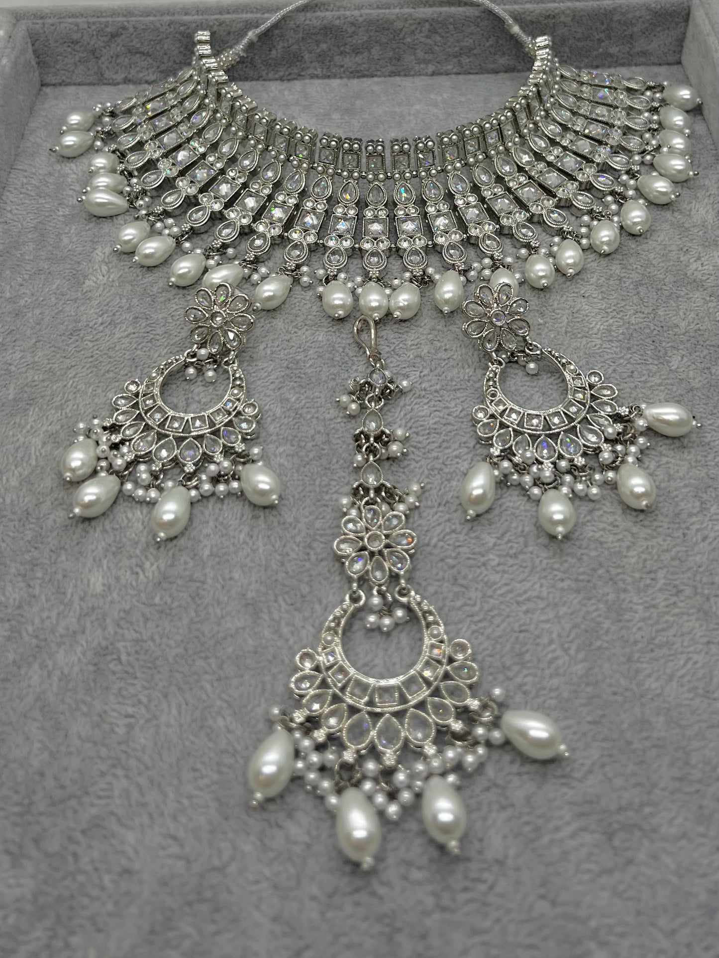 Afsheen Semi Bridal Choker Set - Silver-Statement Jewels