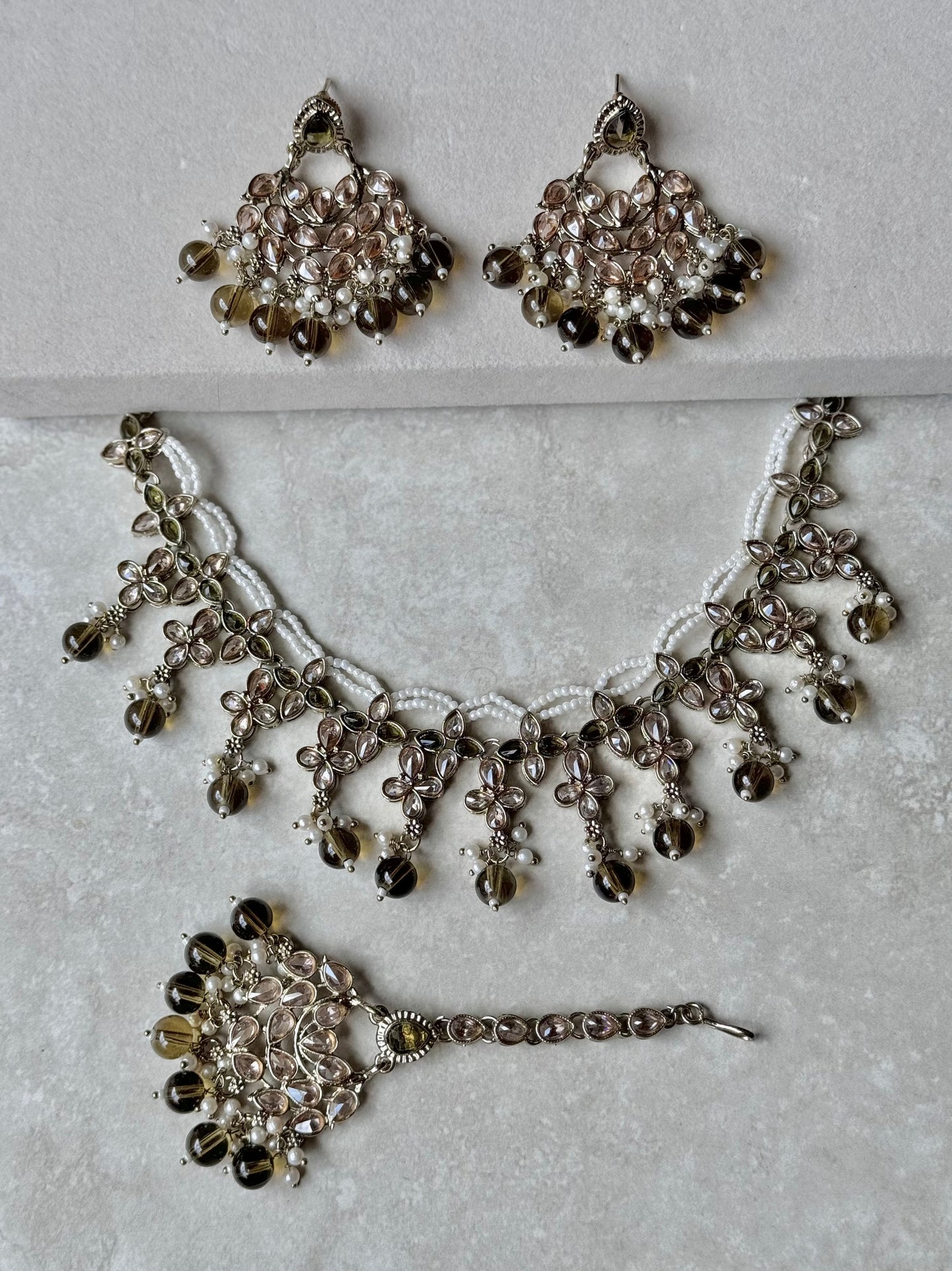 Humma Necklace Set - Mehndi Green