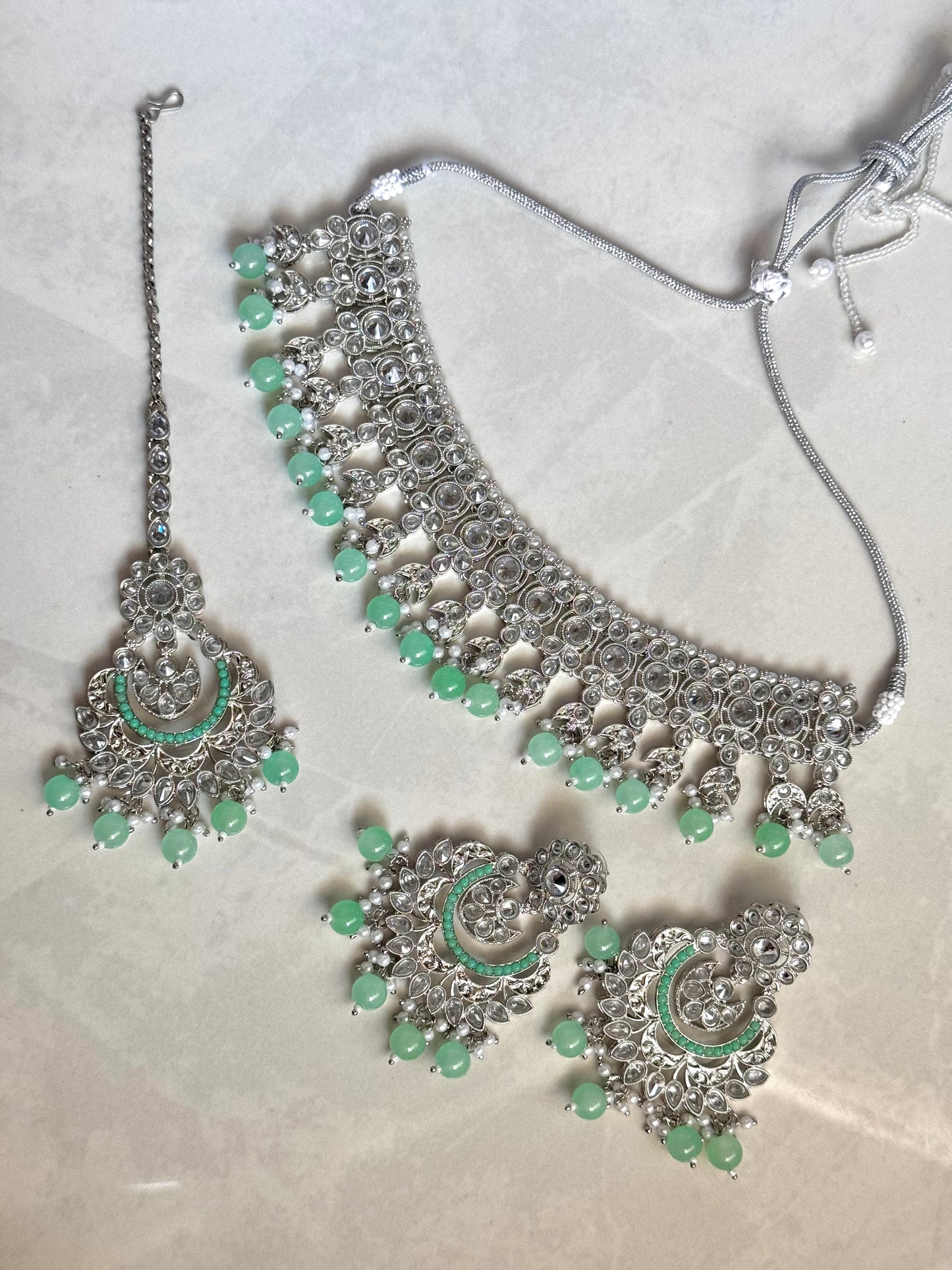 Neelum Choker Set - Silver/Mint