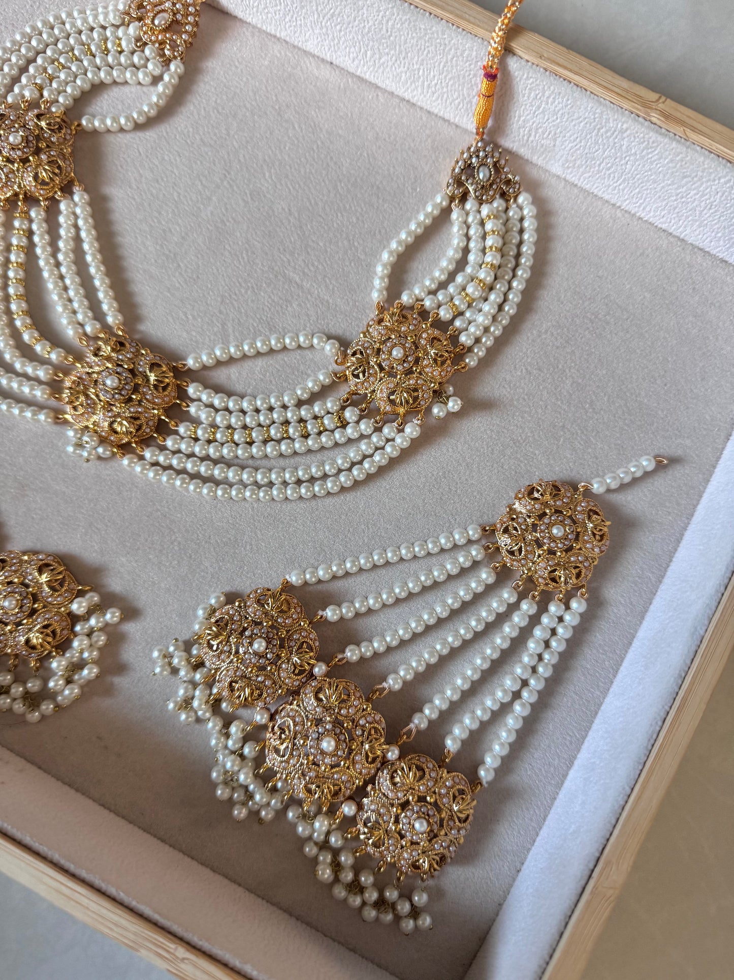 Noor Jahan Pearl Bridal Set