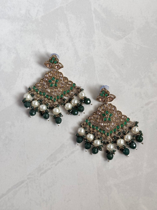 Avneet Earrings - Dark Green