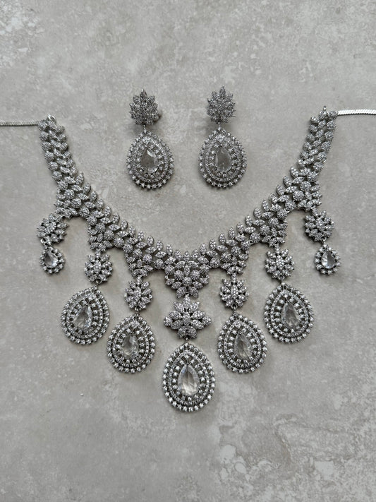 Inayah Necklace Set - Silver/Clear (Heera Collection)