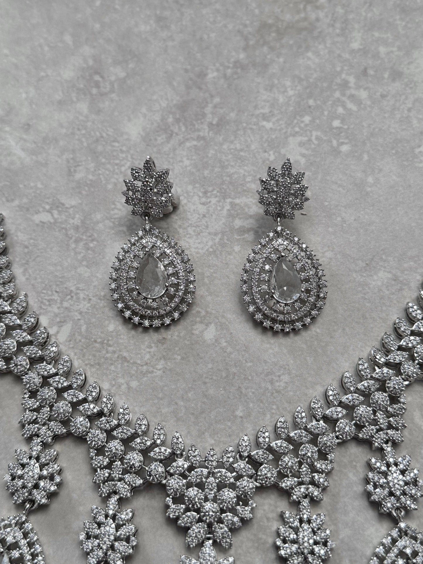 Inayah Necklace Set - Silver/Clear (Heera Collection)