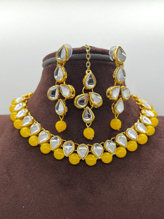 Nafisa Necklace Set - Yellow