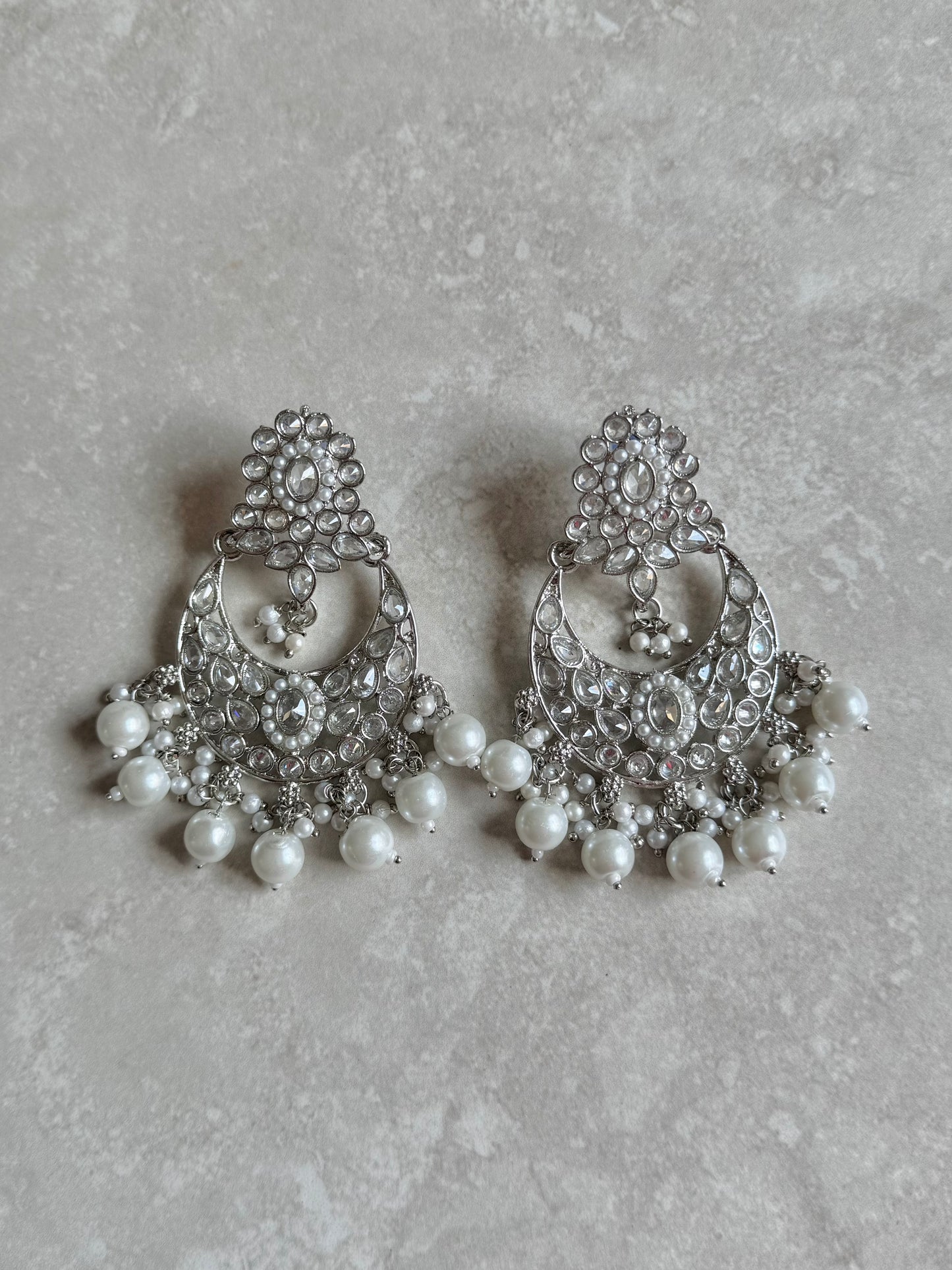 Farah Earrings - Silver/White