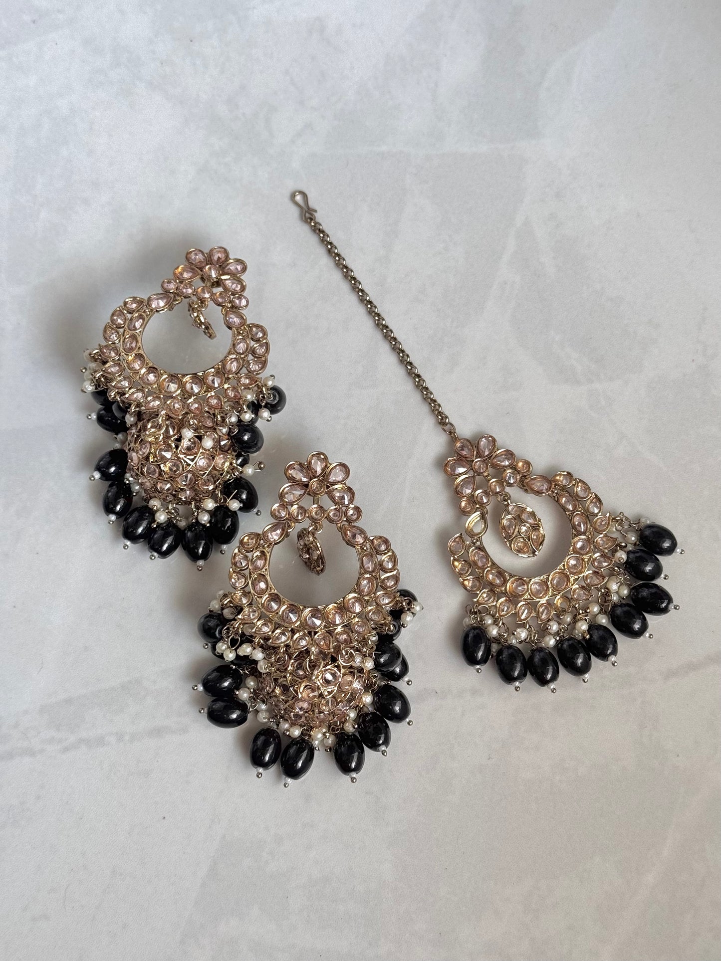 Black Jhumka Set