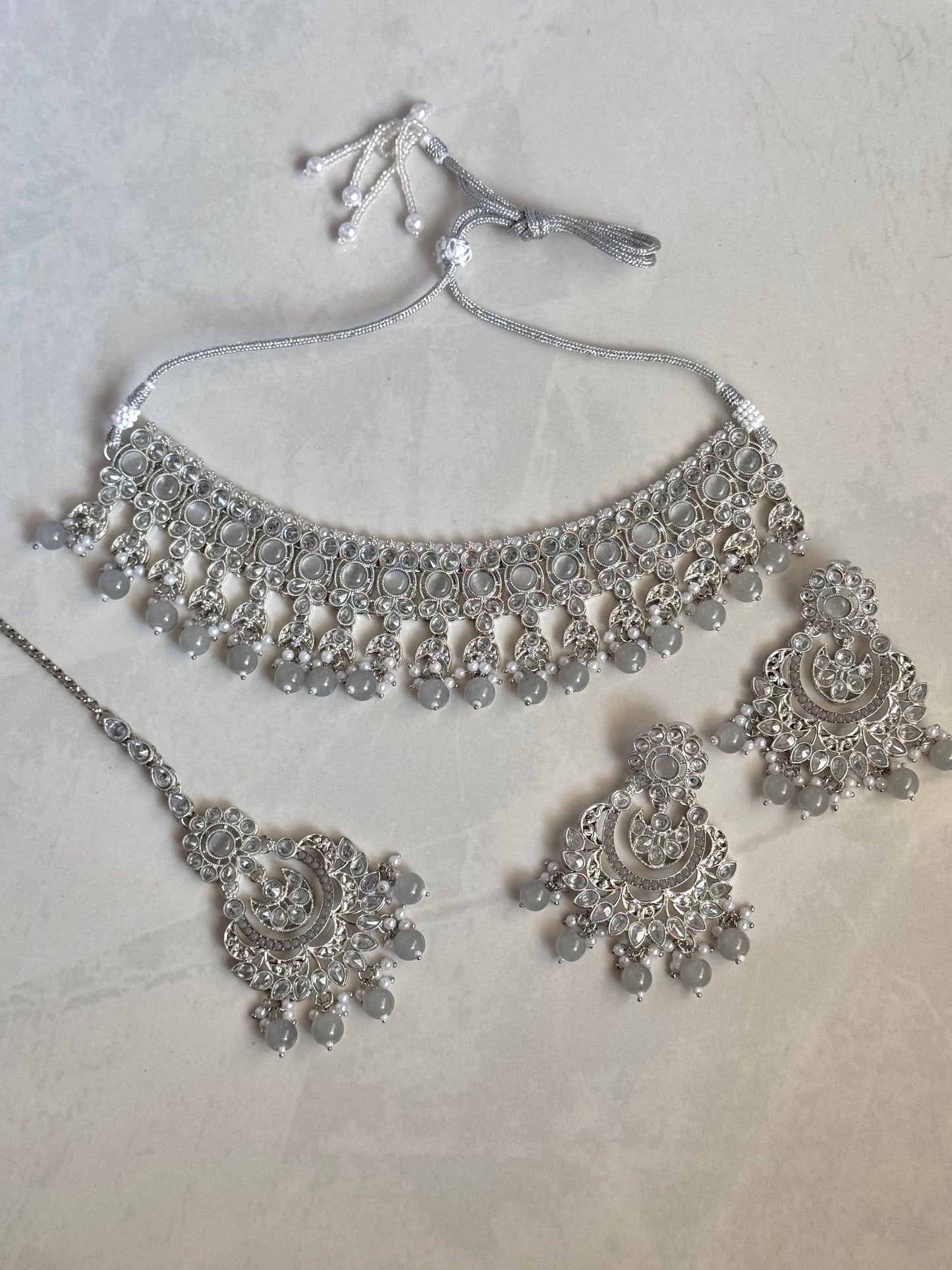Neelum Choker Set - Silver/Grey