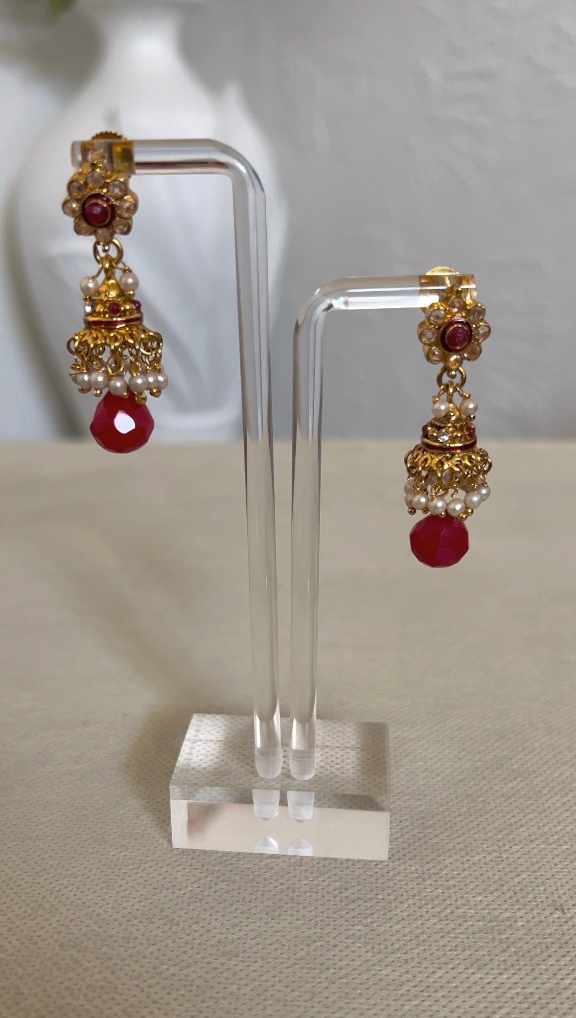 Hiya Jhumkas