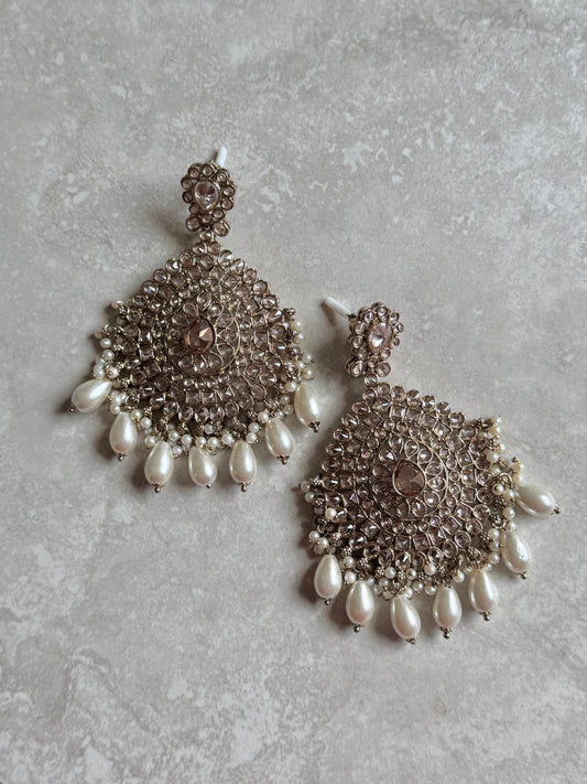 Savita Earrings- Champagne