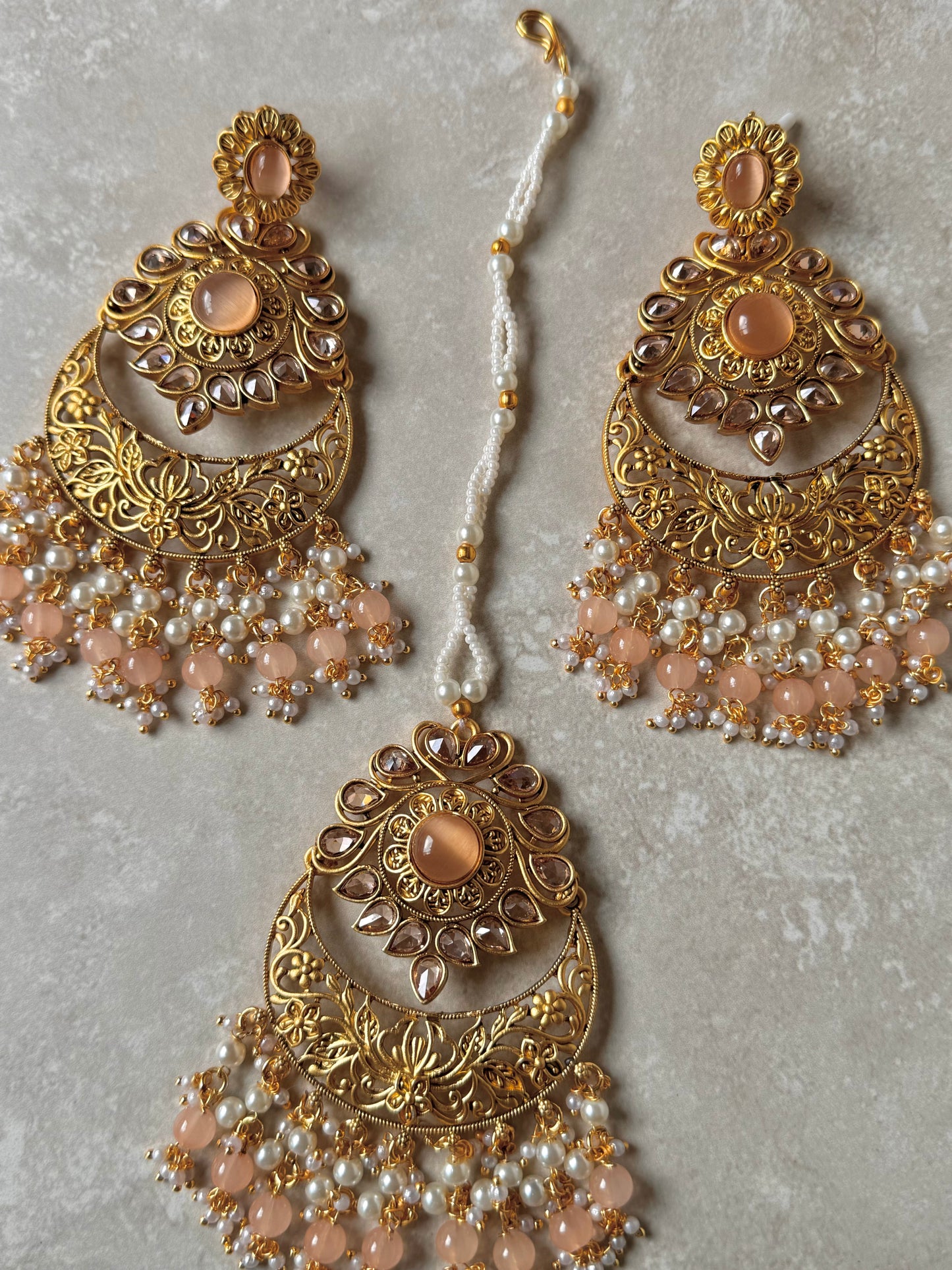 Inaara Earring and Tikka - Peach