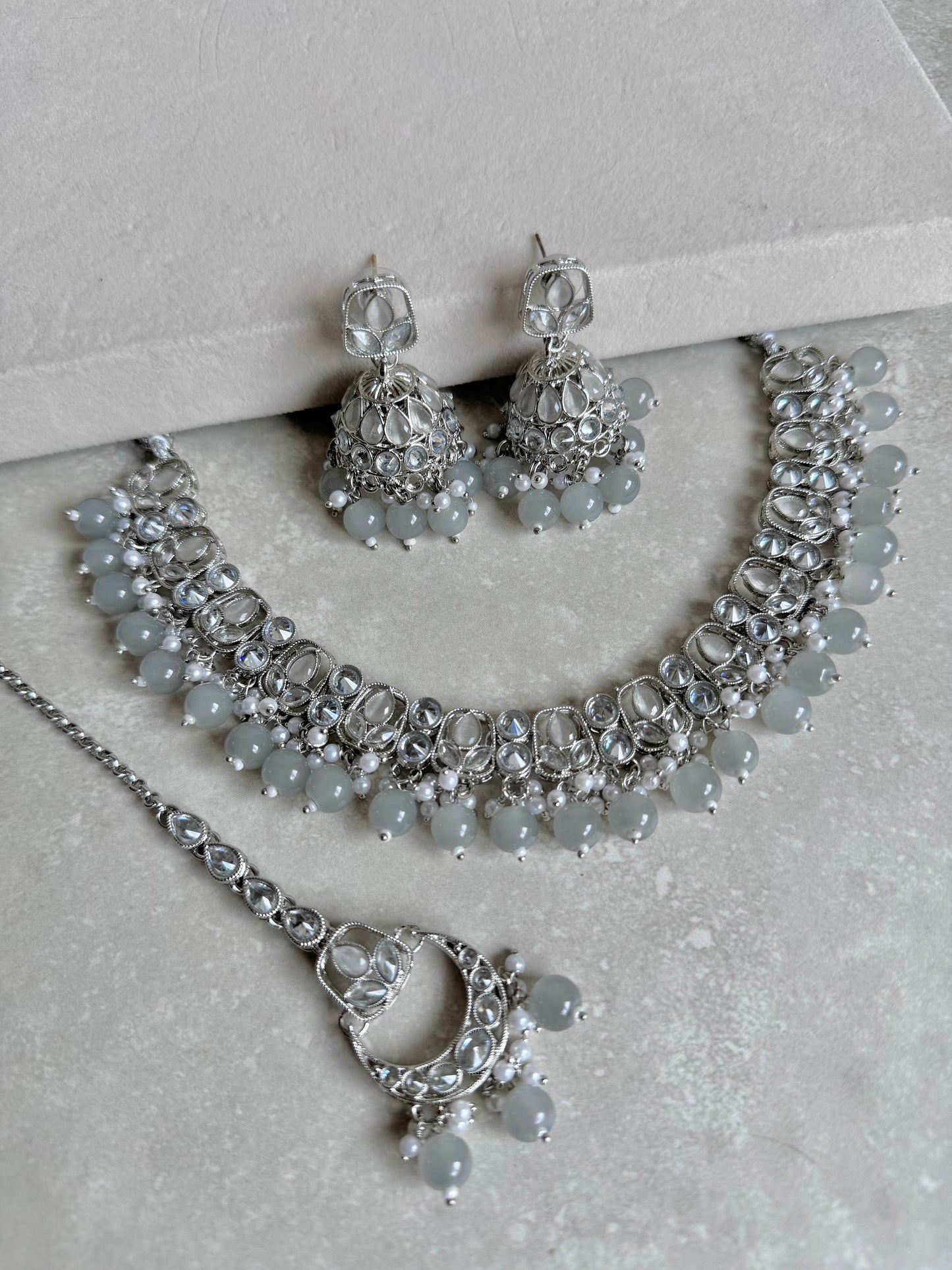 Rubab Small Necklace Set - Grey/Silver