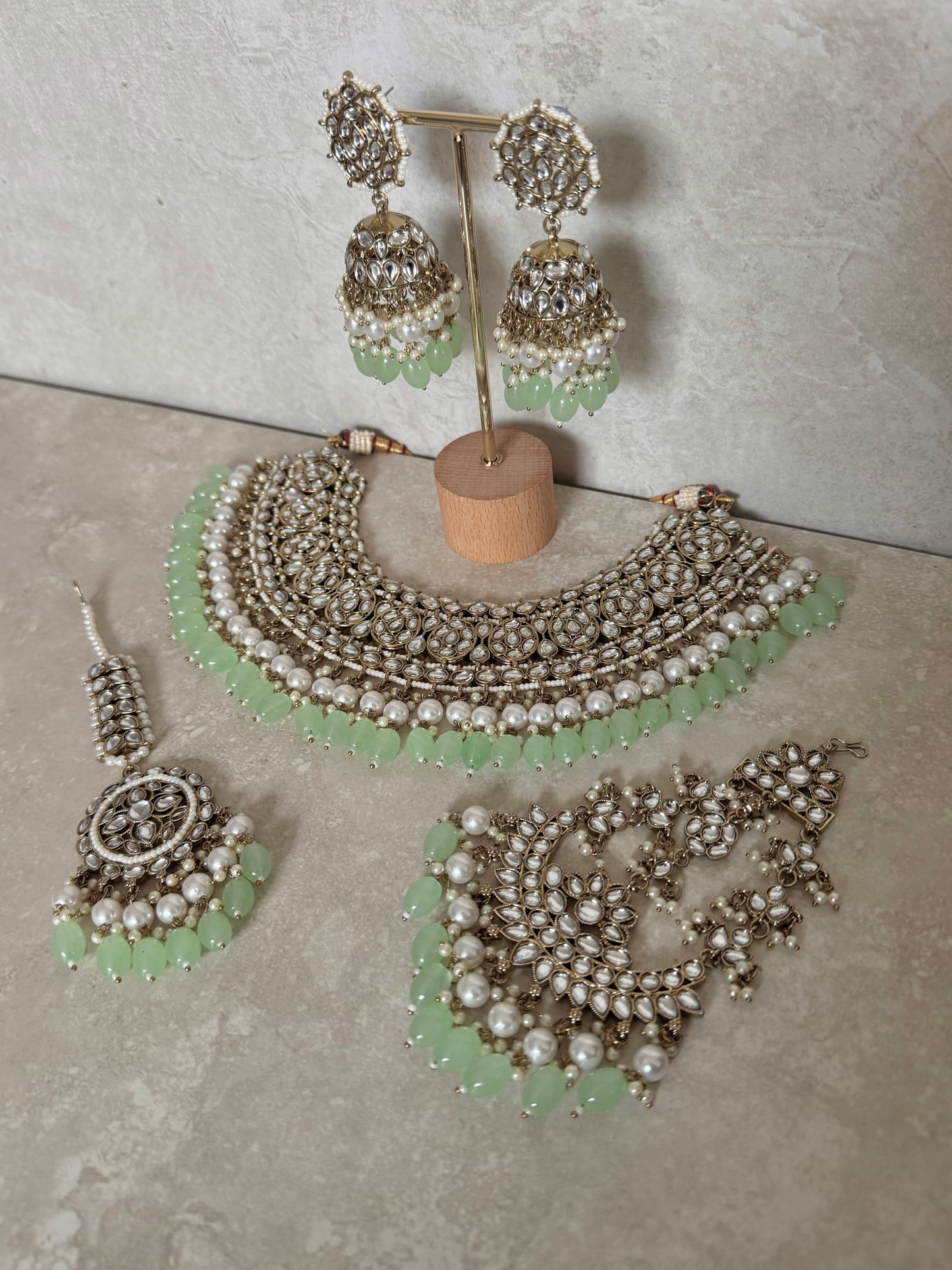 Avleen Bridal Necklace - Mint Green