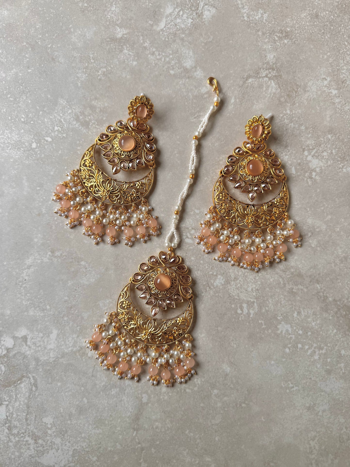 Inaara Earring and Tikka - Peach