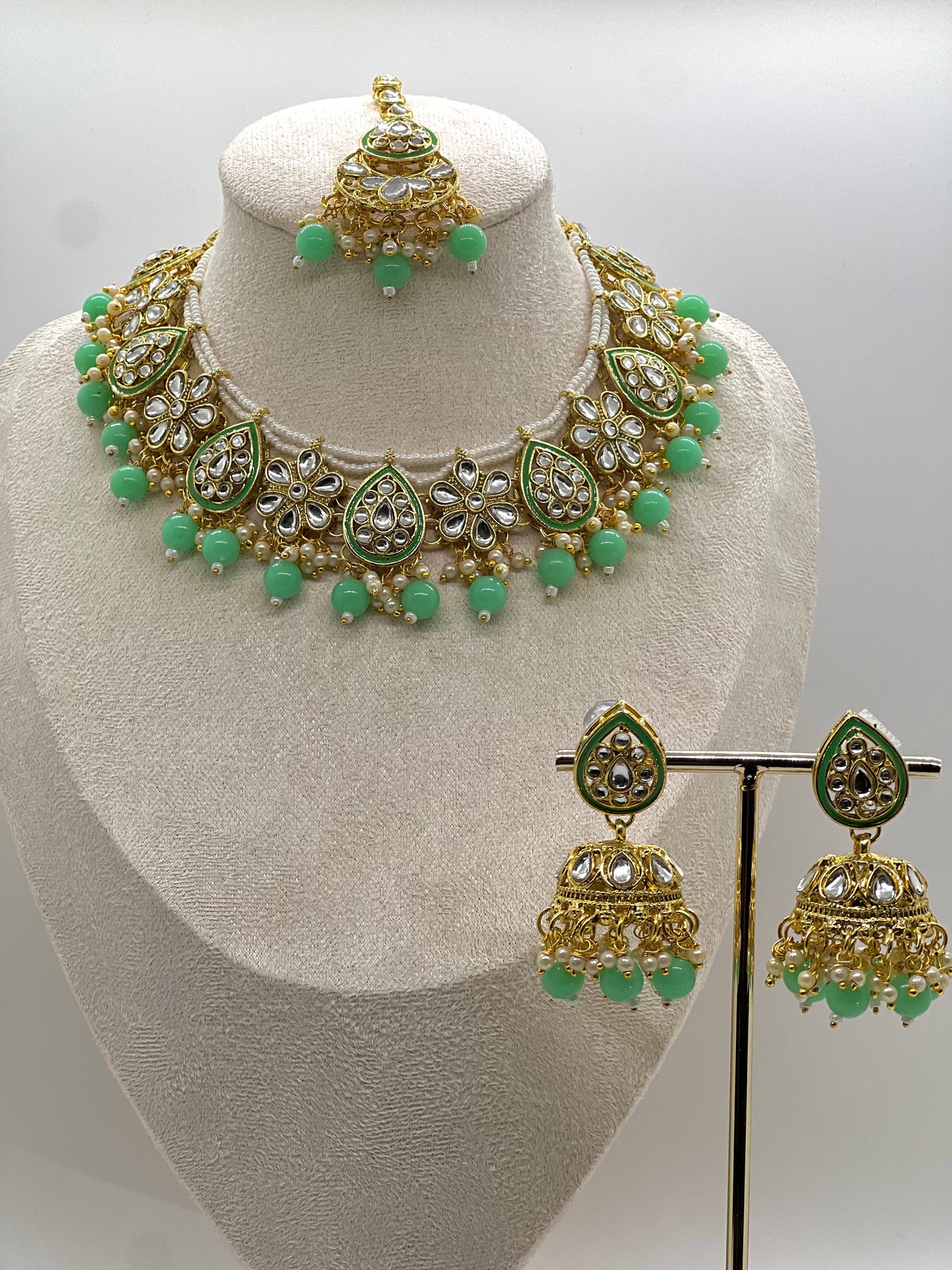 Abiha Kundan Necklace Set - Mint Green-Statement Jewels