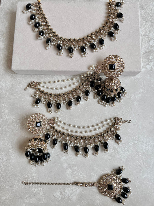 Irsa Sahara and Necklace Set - Black