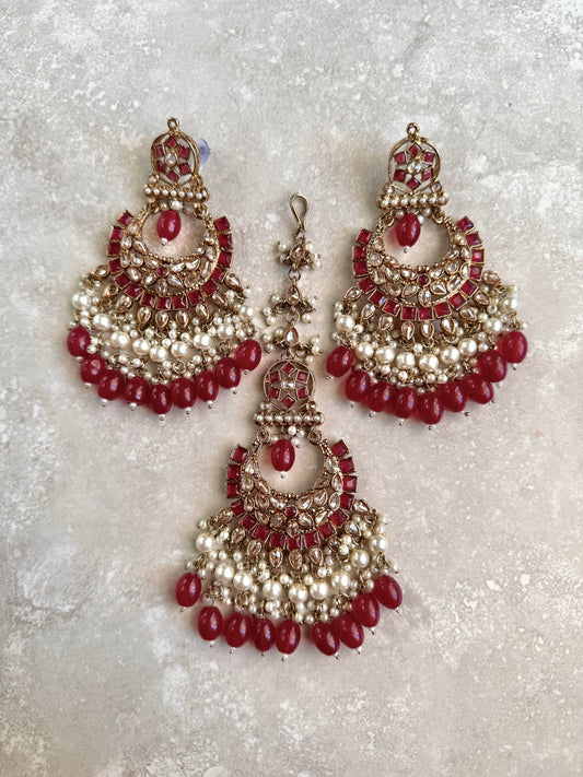 Aqsa Tikka and Earring- Red