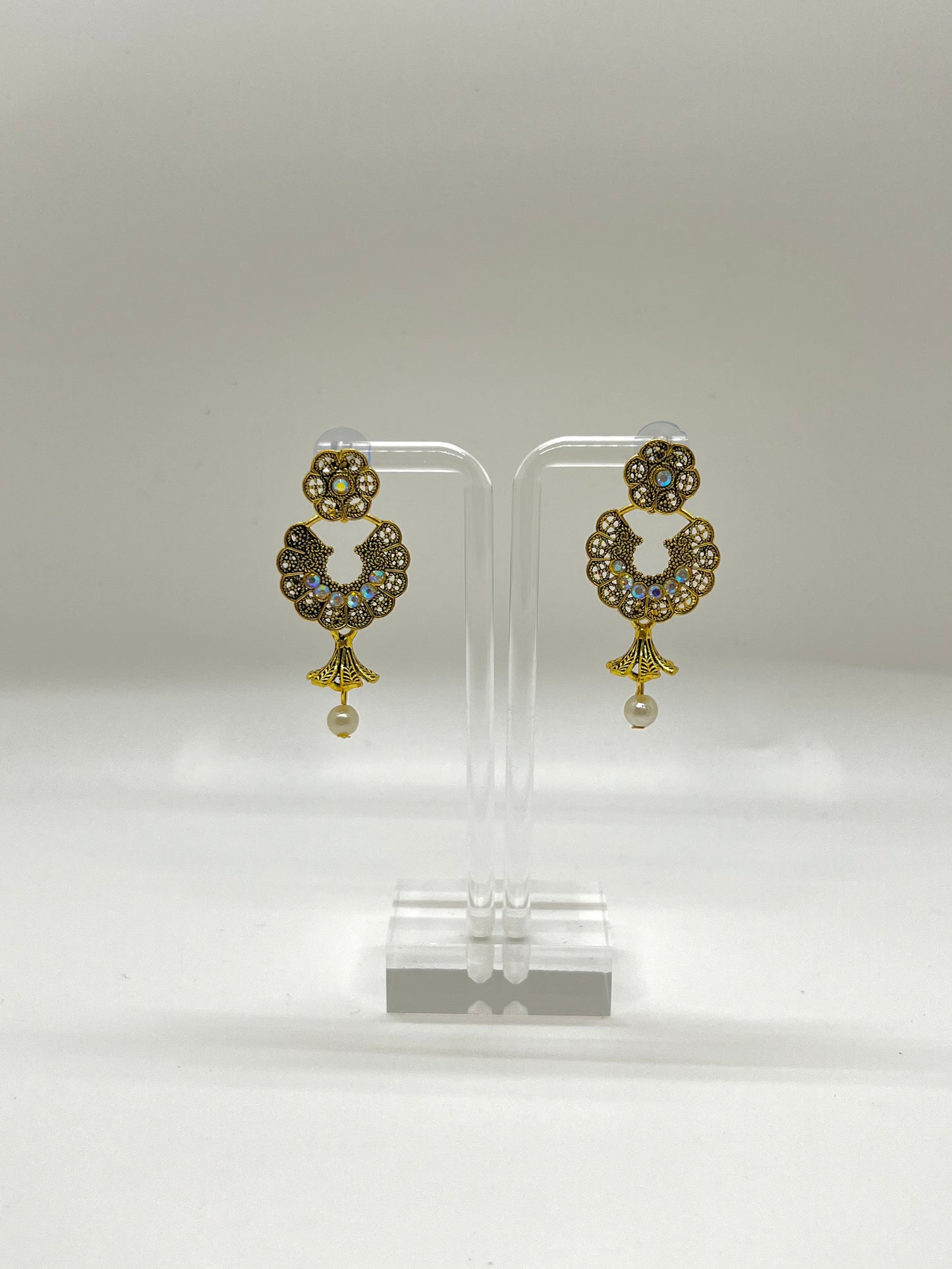 Gold Pearl Jhumka