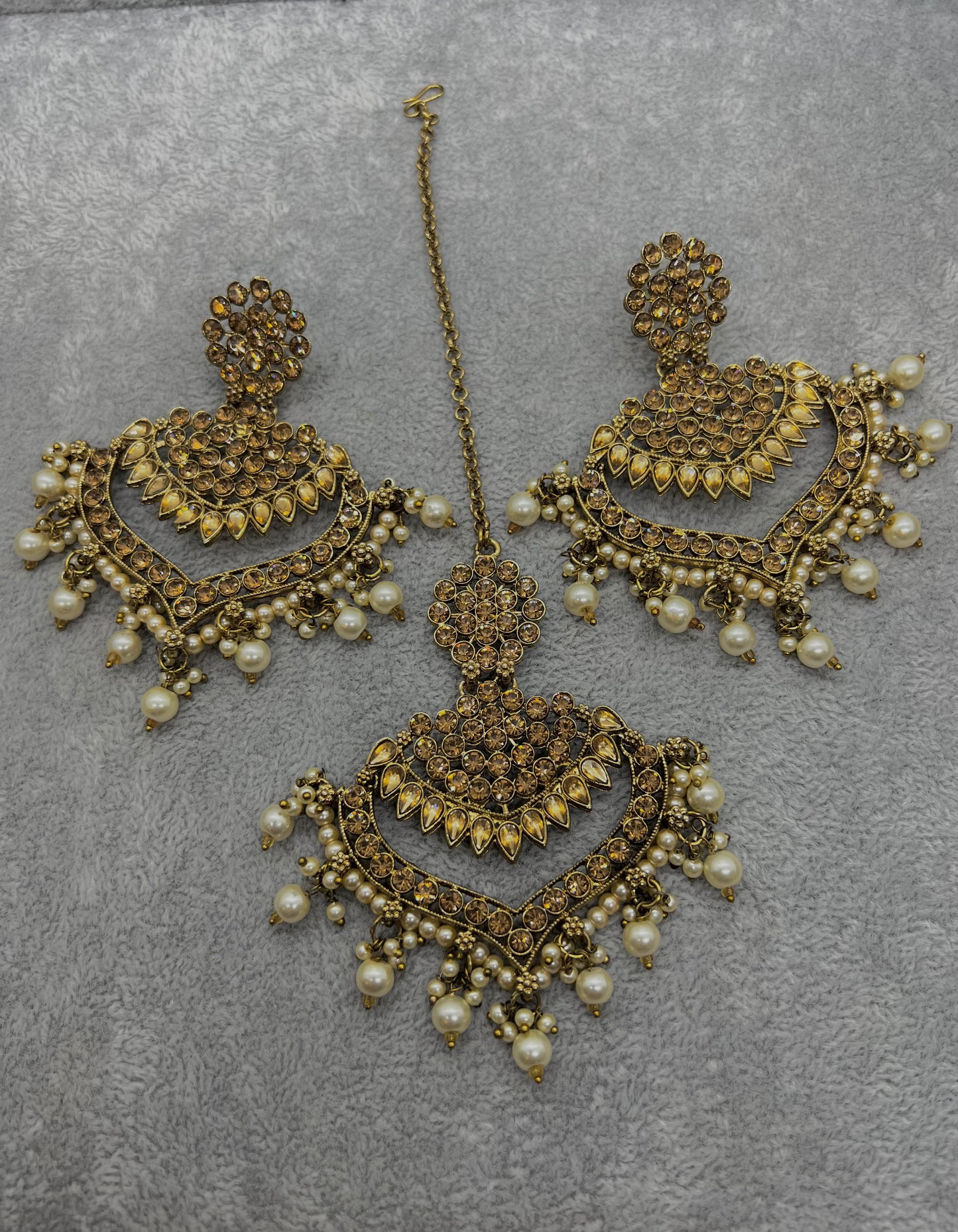 Saima Earrings and Tikka - Gold